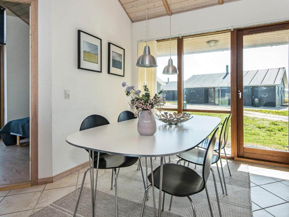 8 Person Holiday Home In Ulfborg Exterior foto